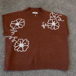entro Rust Brown Floral Appliqué Crewneck Sweater